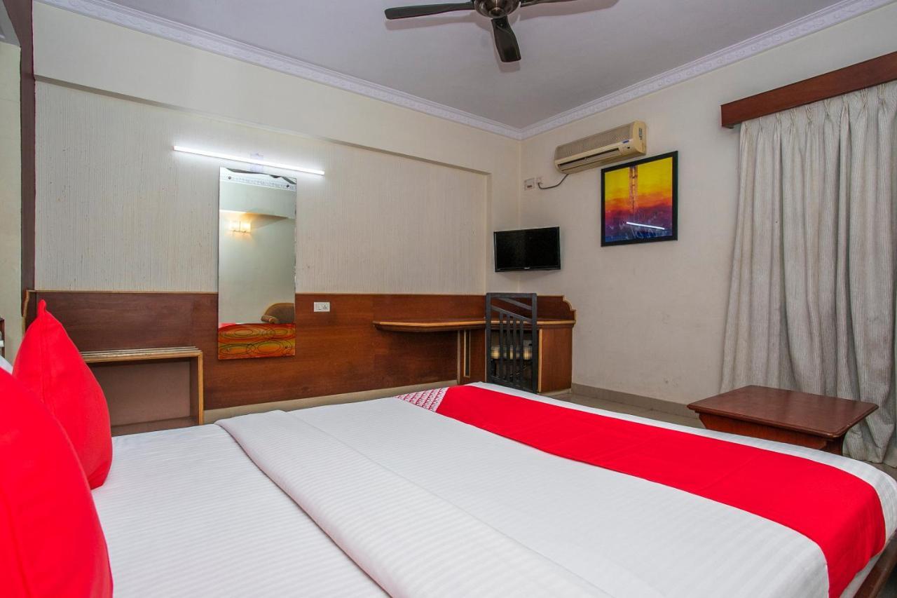 Oyo 18762 Vaishnavi Residency Otel Bangalore Dış mekan fotoğraf